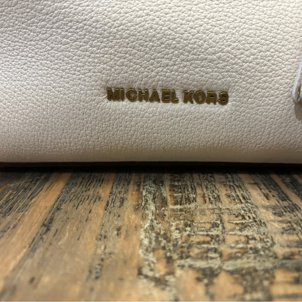 Michael Kors “RARE” Small Brooklyn Satchel Bag - Picture 6 of 16